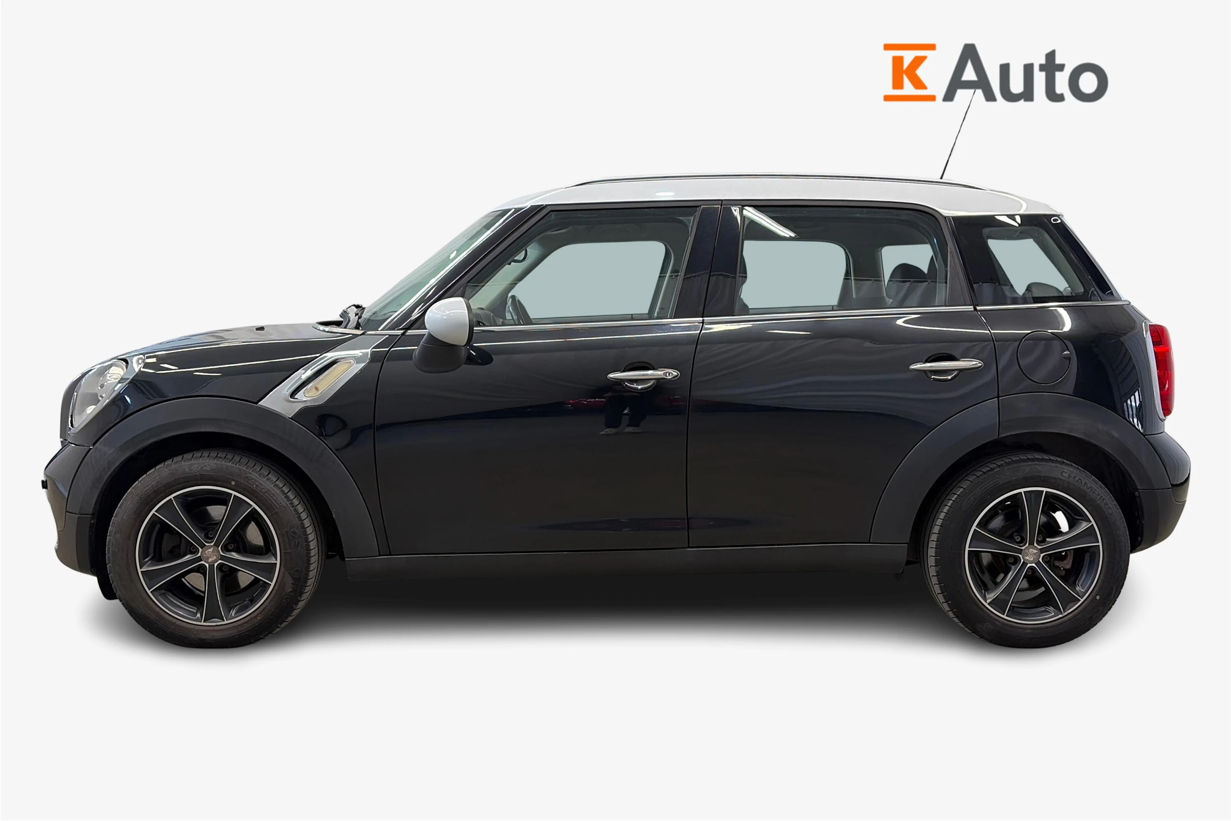musta Mini Cooper D 2011 kuva 5.
