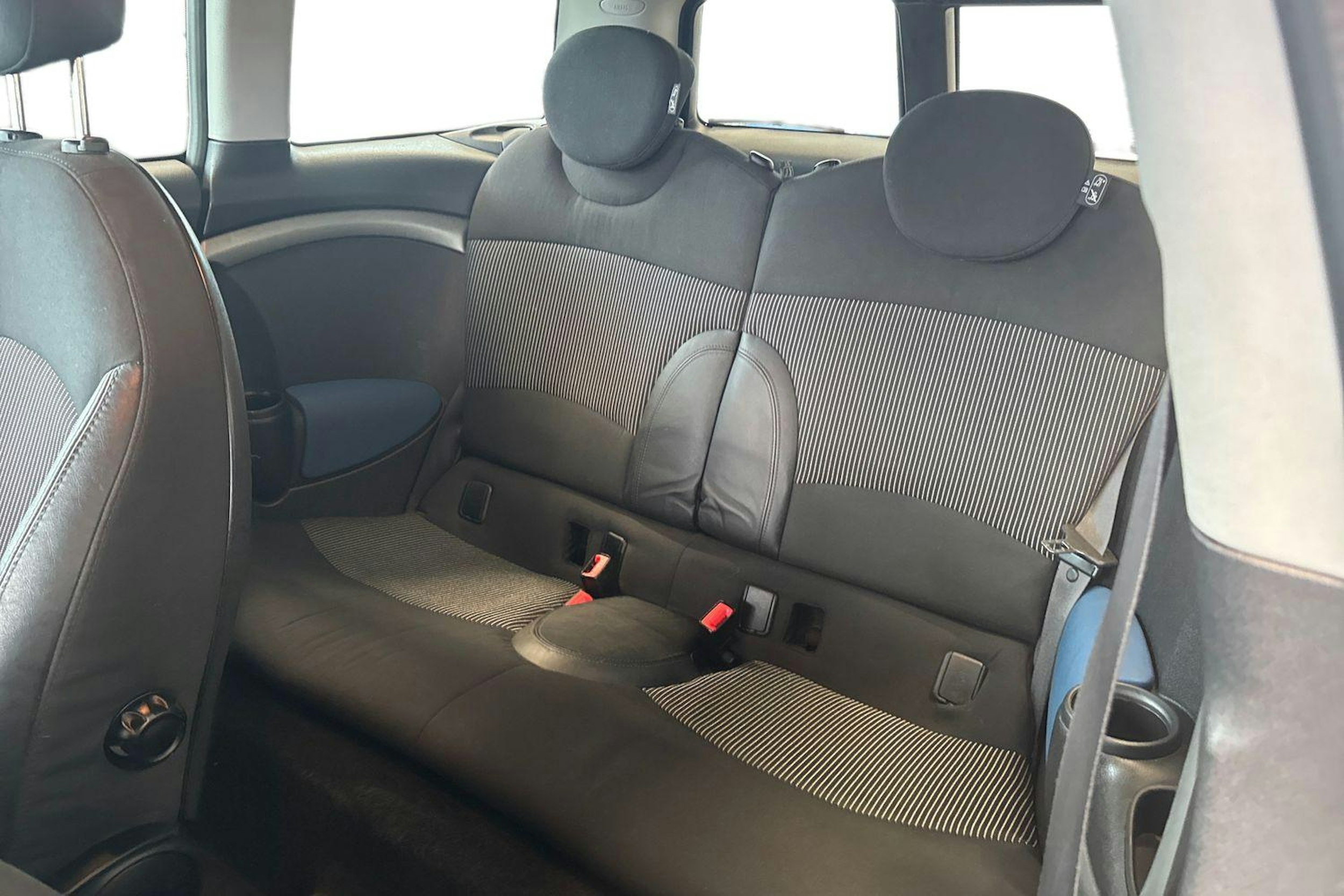 sininen Mini Cooper S 2008 kuva 10.