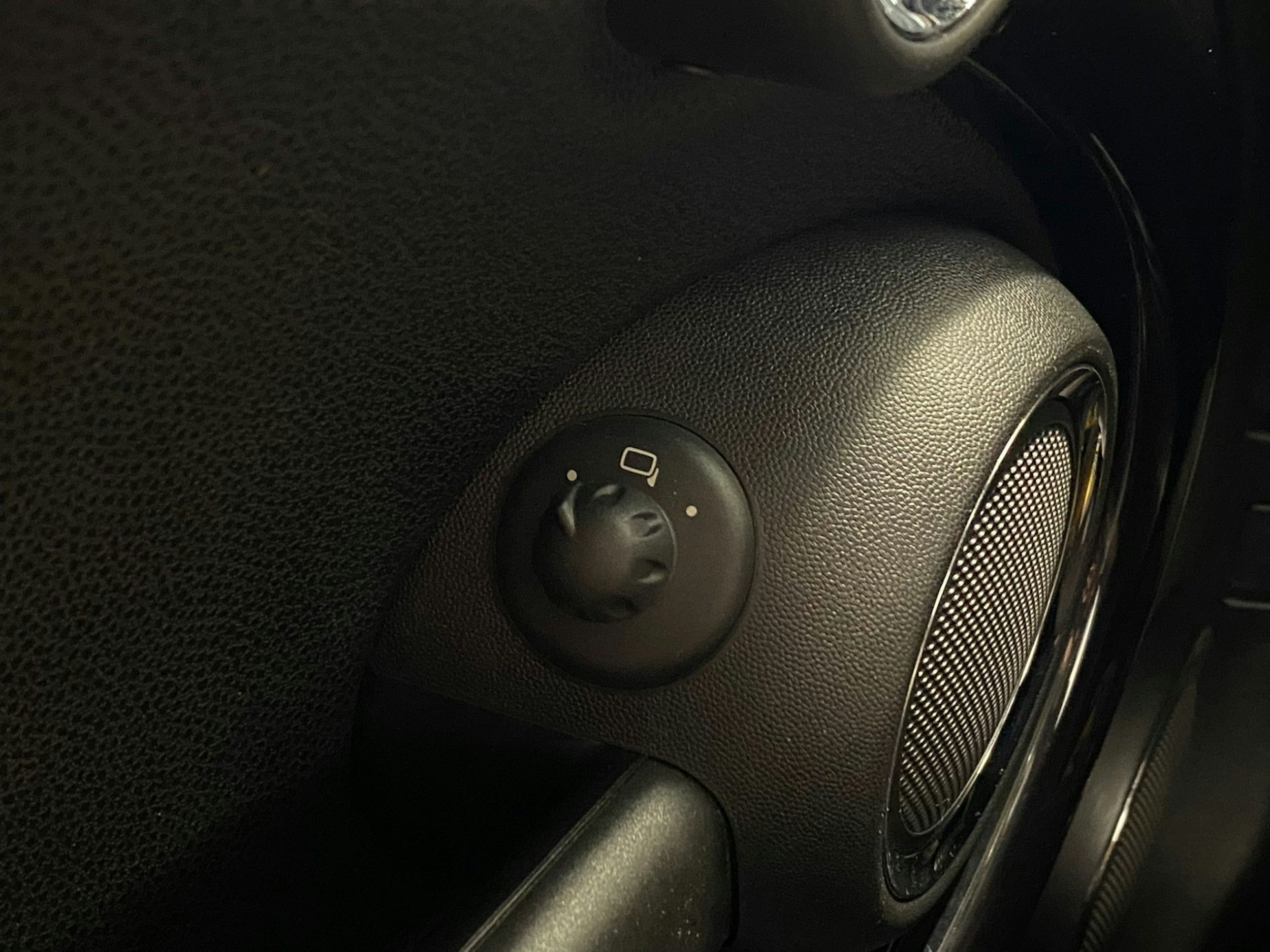 valkoinen Mini Cooper S 2009 kuva 14.