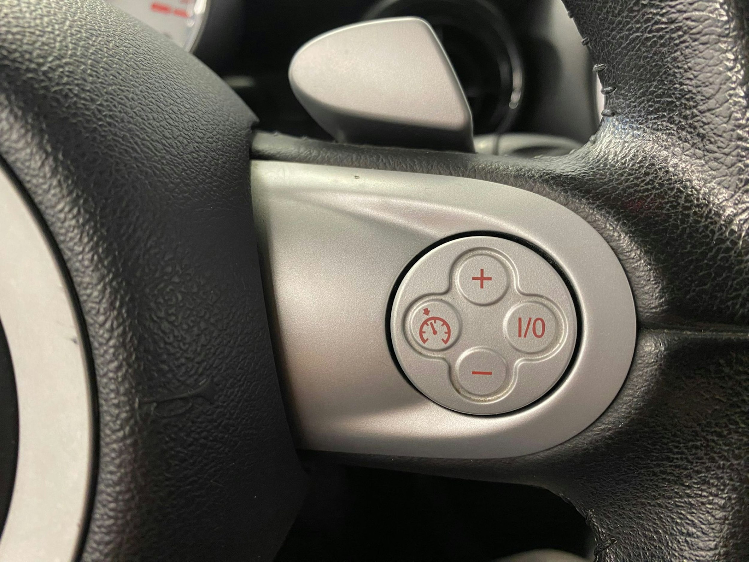 valkoinen Mini Cooper S 2009 kuva 17.