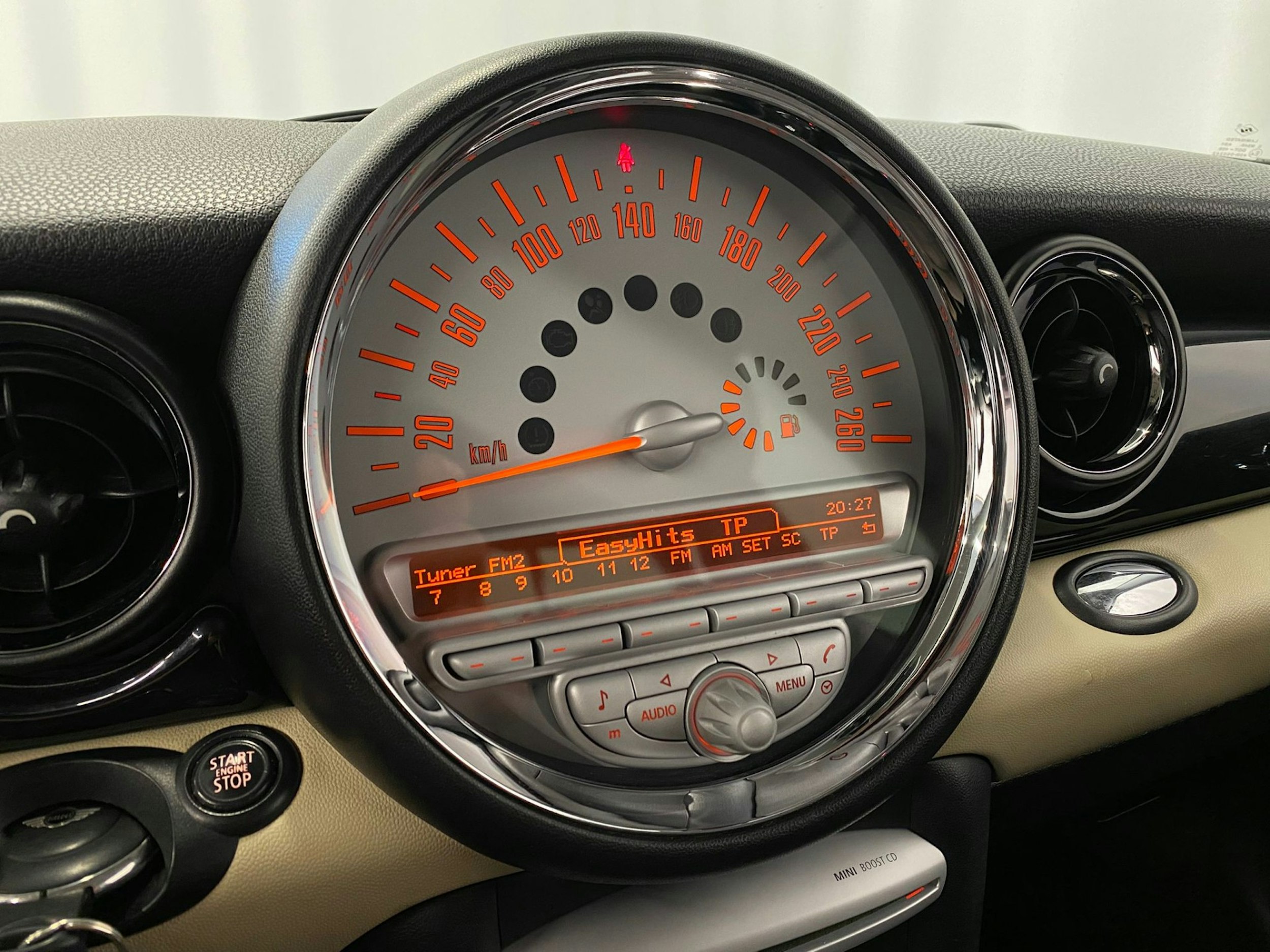 valkoinen Mini Cooper S 2009 kuva 19.