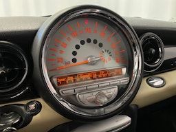 valkoinen Mini Cooper S 2009 kuva 19.