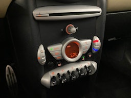 valkoinen Mini Cooper S 2009 kuva 20.