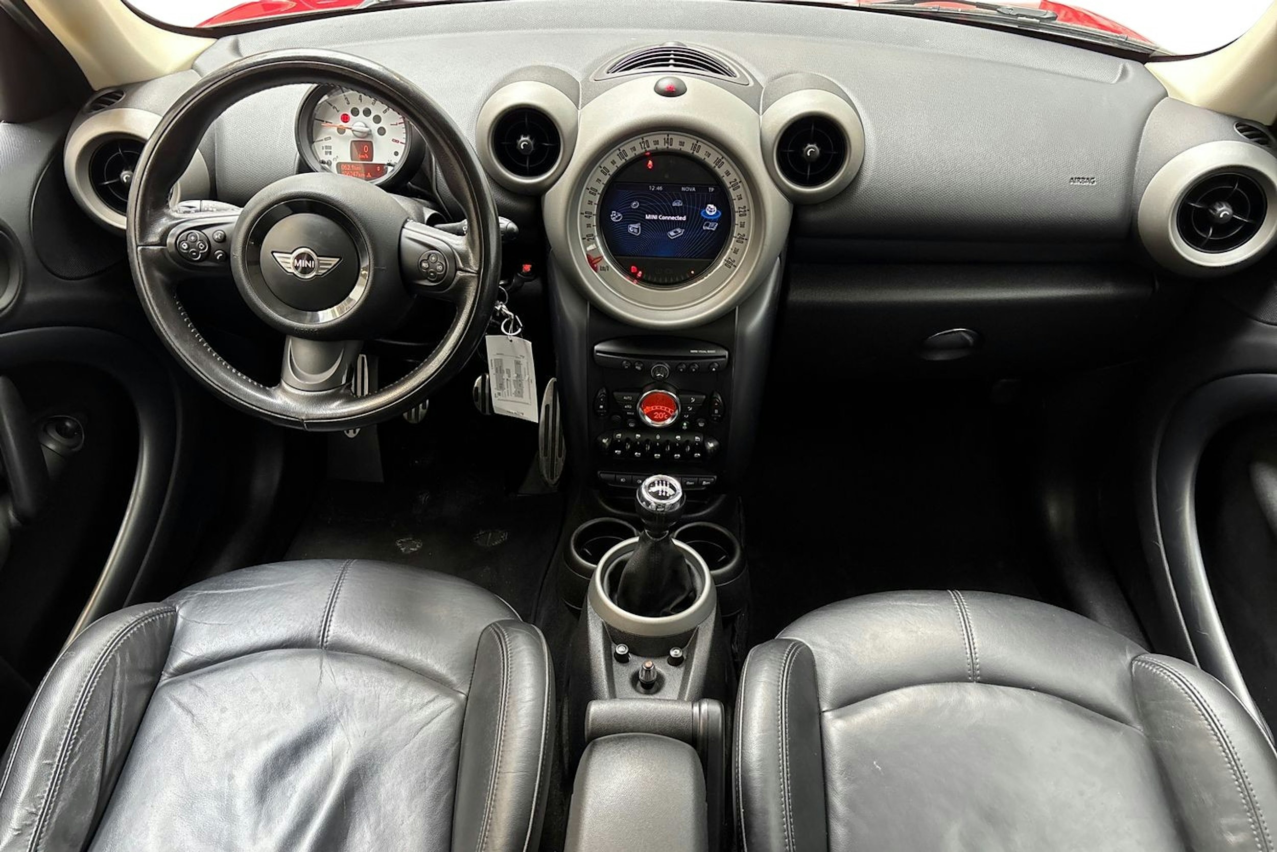 punainen Mini Cooper S 2011 kuva 9.