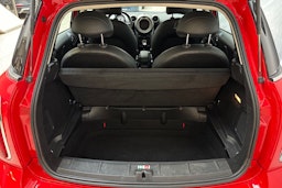 punainen Mini Cooper S 2011 kuva 14.