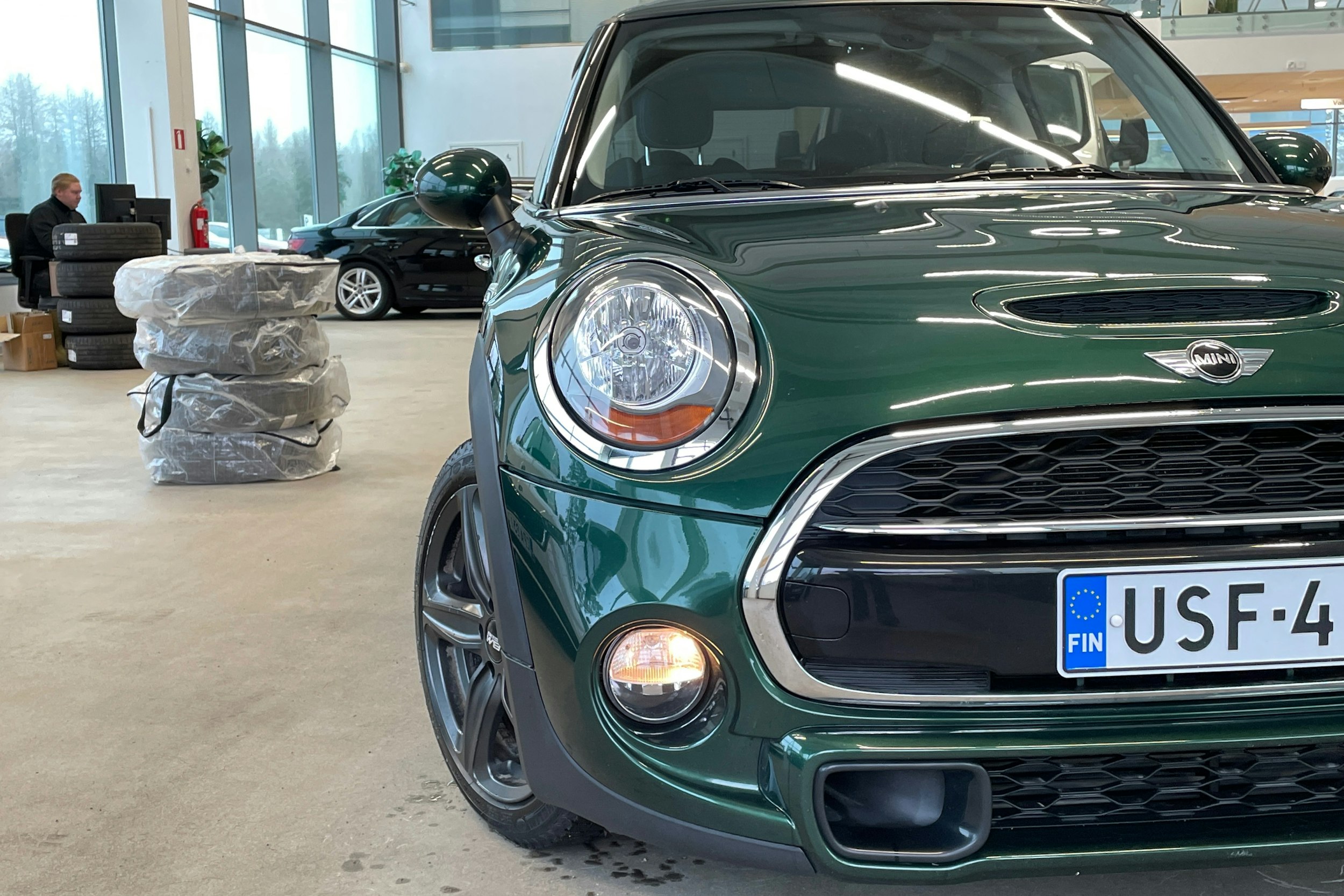 vihreä Mini Cooper S 2014 kuva 16.