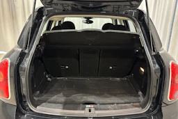 musta Mini Countryman 2015 kuva 12.