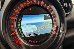 Valkoinen Mini Countryman 2015 kuva 20.