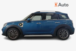 sininen Mini Countryman 2017 kuva 5.