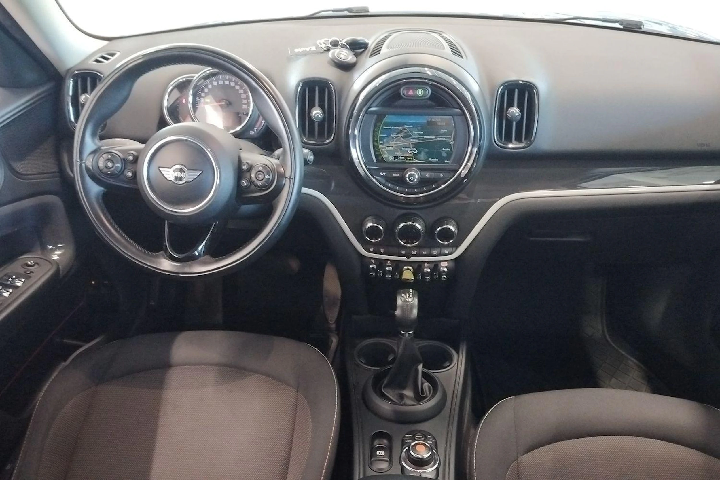 sininen Mini Countryman 2017 kuva 7.