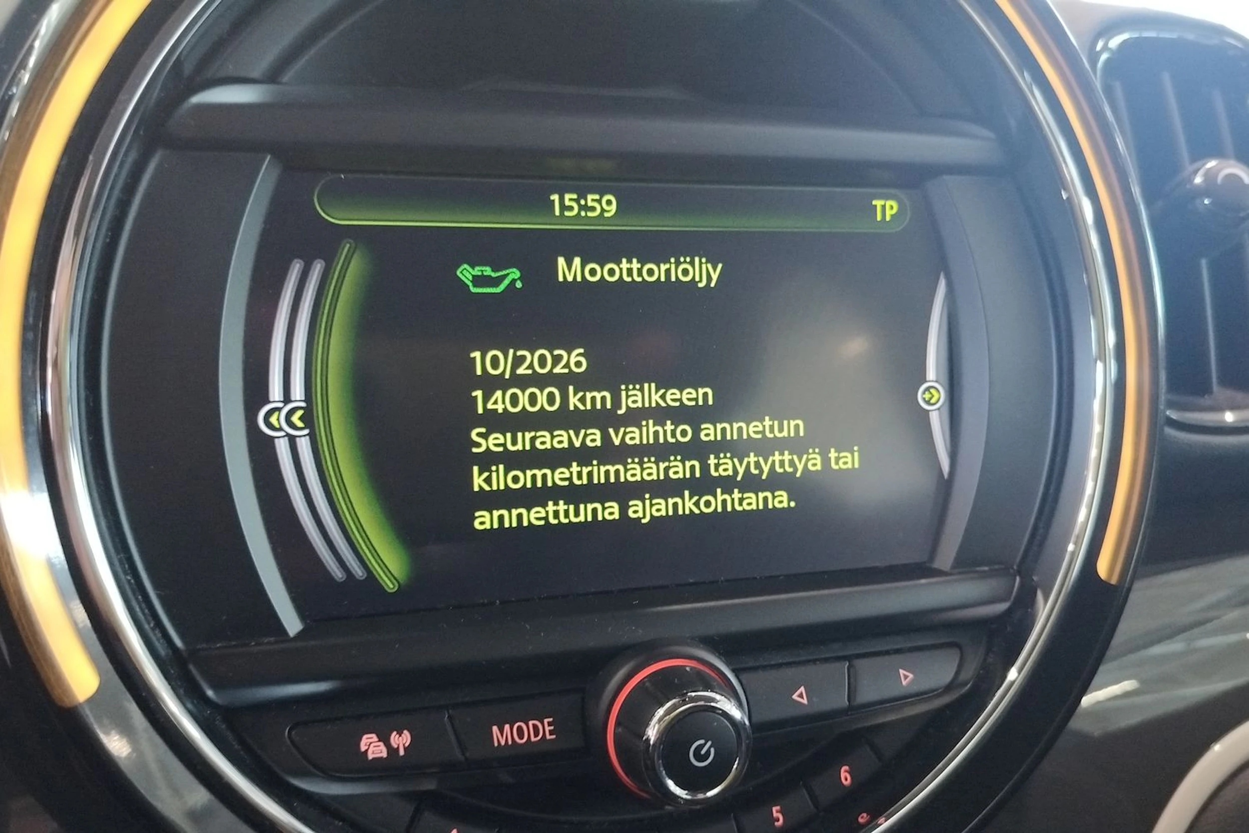 sininen Mini Countryman 2017 kuva 26.