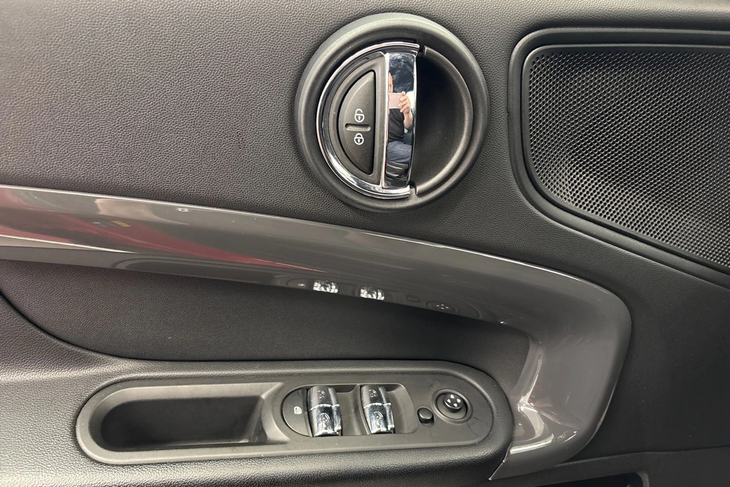 punainen Mini Countryman 2017 kuva 16.