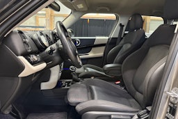 harmaa Mini Countryman 2018 kuva 17.