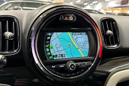 harmaa Mini Countryman 2018 kuva 18.