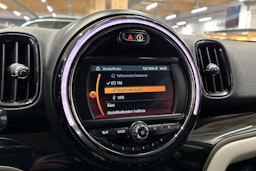 harmaa Mini Countryman 2018 kuva 20.