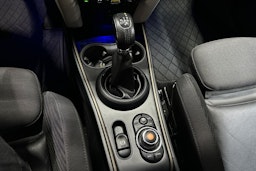 harmaa Mini Countryman 2018 kuva 24.