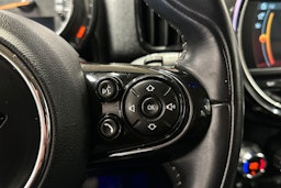 harmaa Mini Countryman 2018 kuva 28.