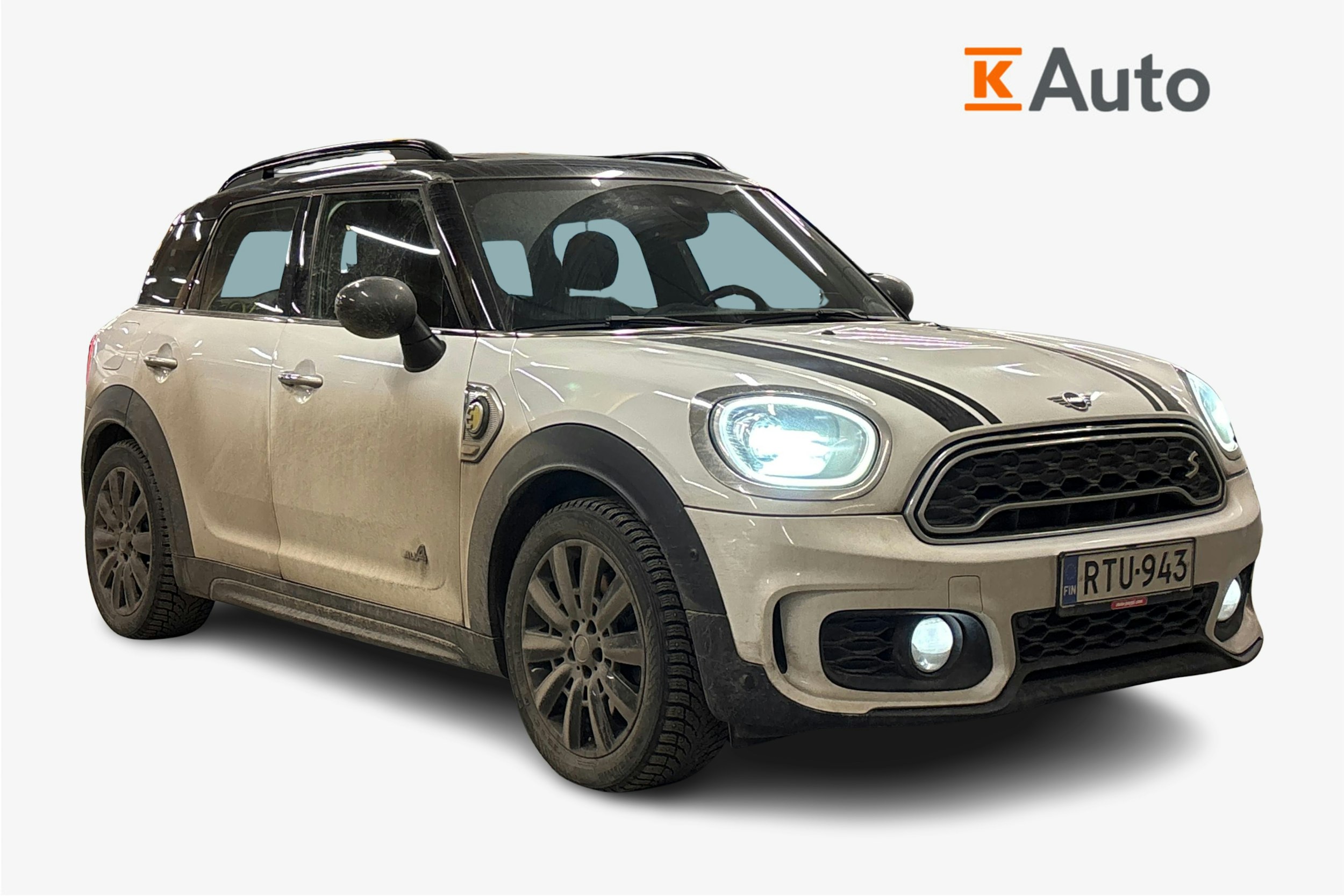 valkoinen Mini Countryman 2018 kuva 1.