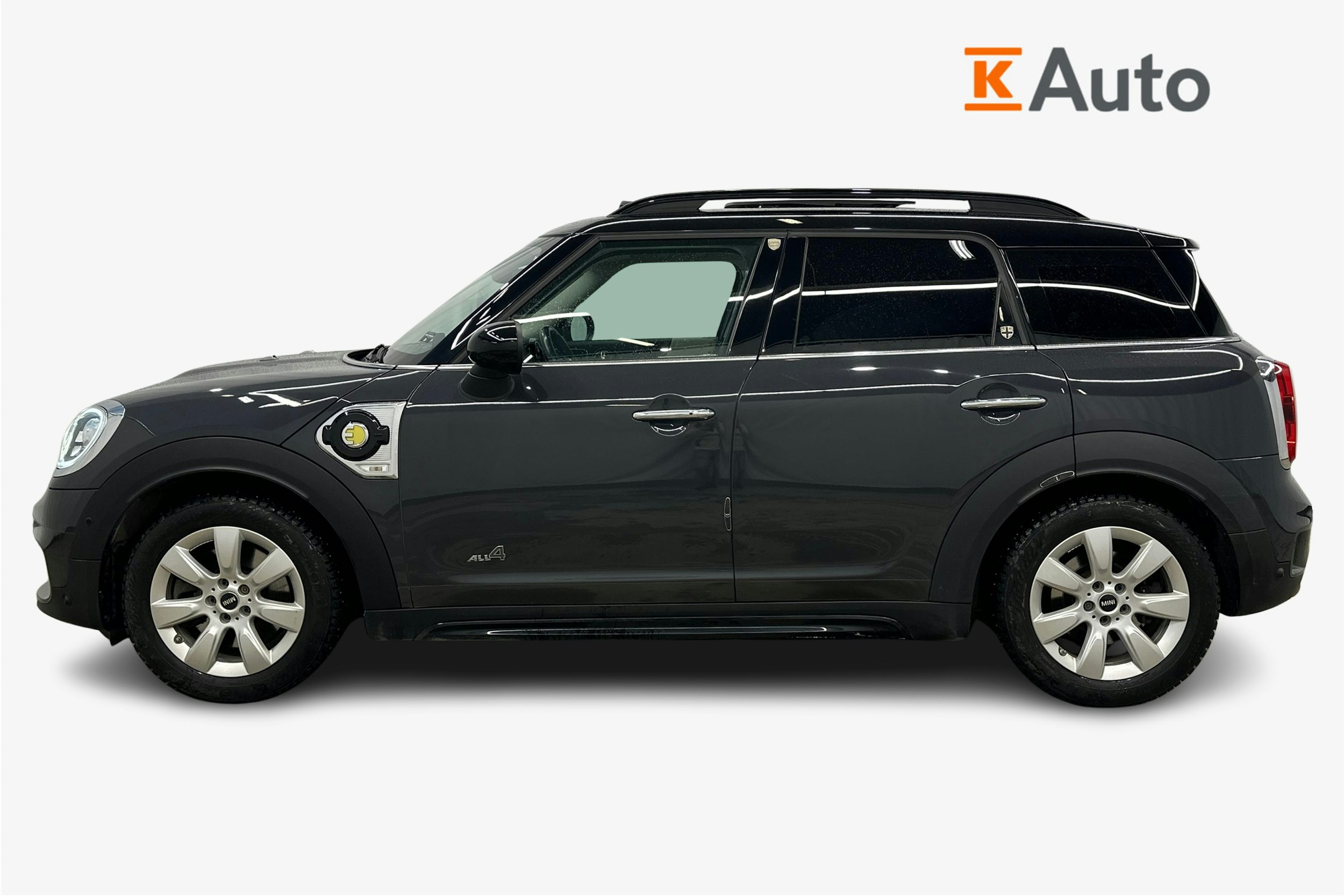 met. harmaa Mini Countryman 2018 kuva 6.