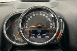 met. harmaa Mini Countryman 2018 kuva 19.