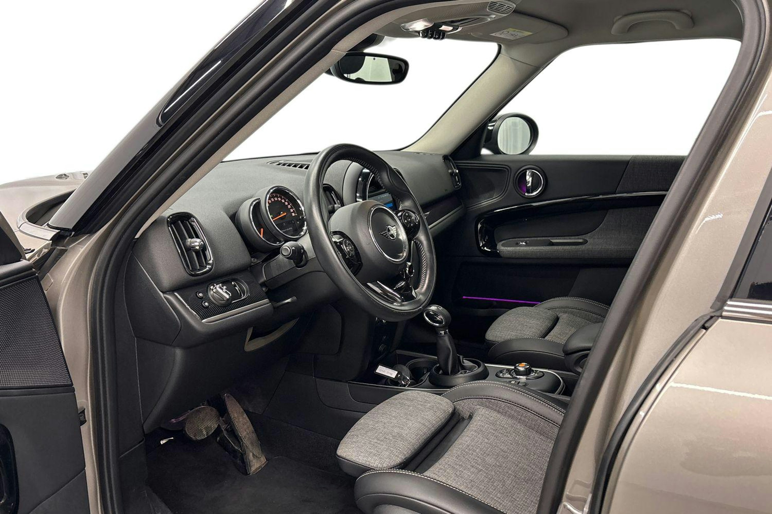 hopea Mini Countryman 2019 kuva 6.