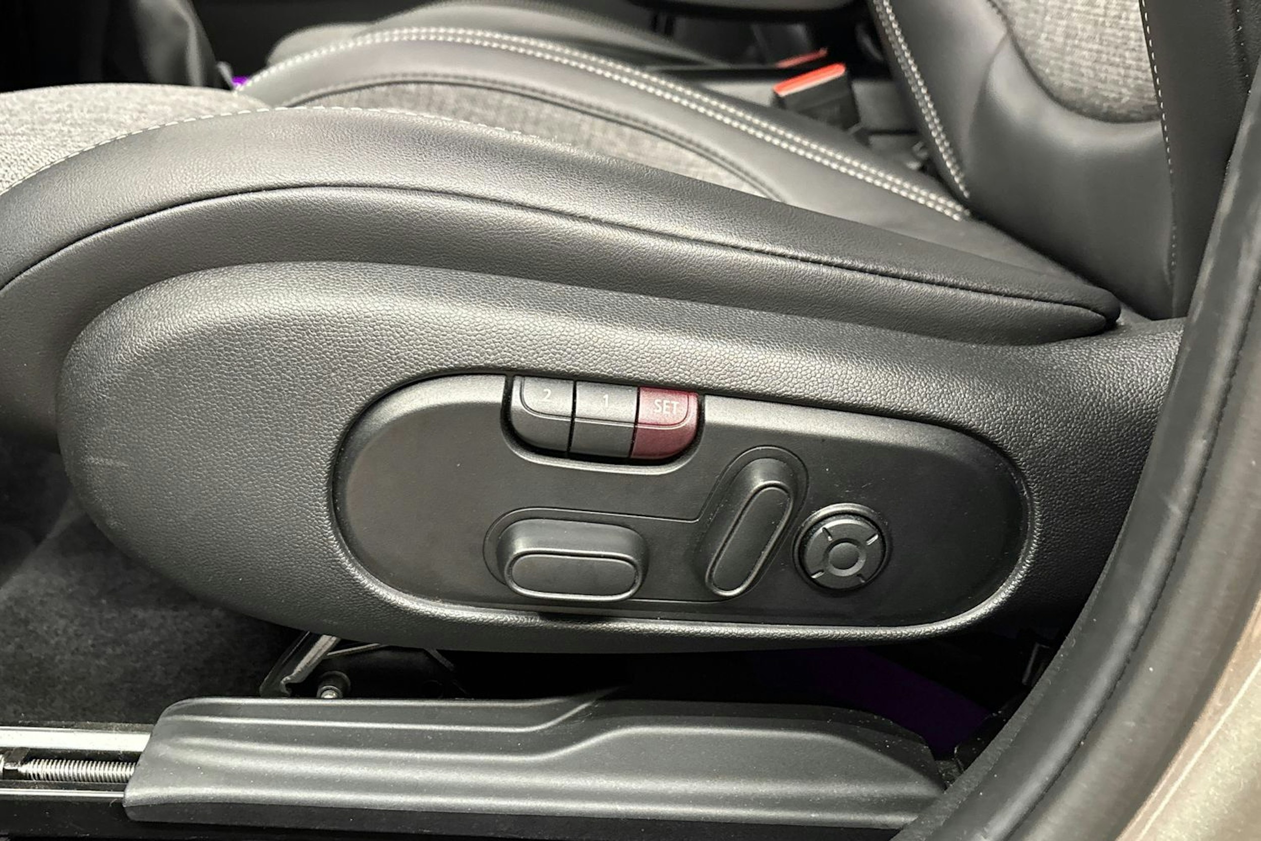 hopea Mini Countryman 2019 kuva 24.