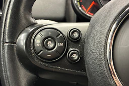 vihreä Mini Countryman 2019 kuva 14.