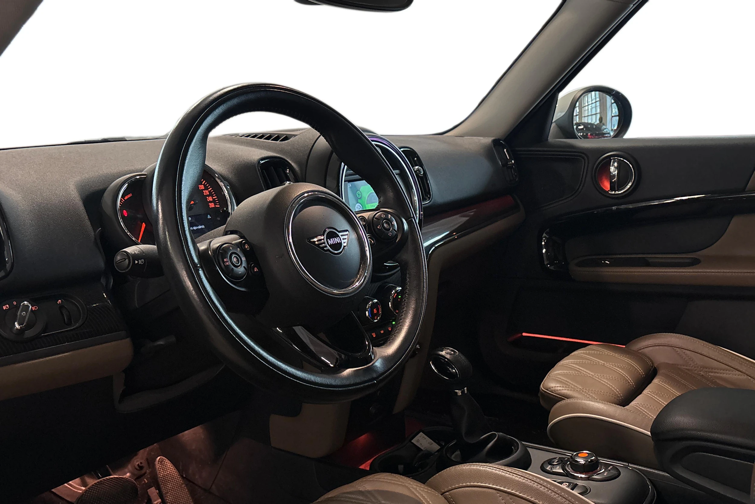 vihreä Mini Countryman 2019 kuva 3.