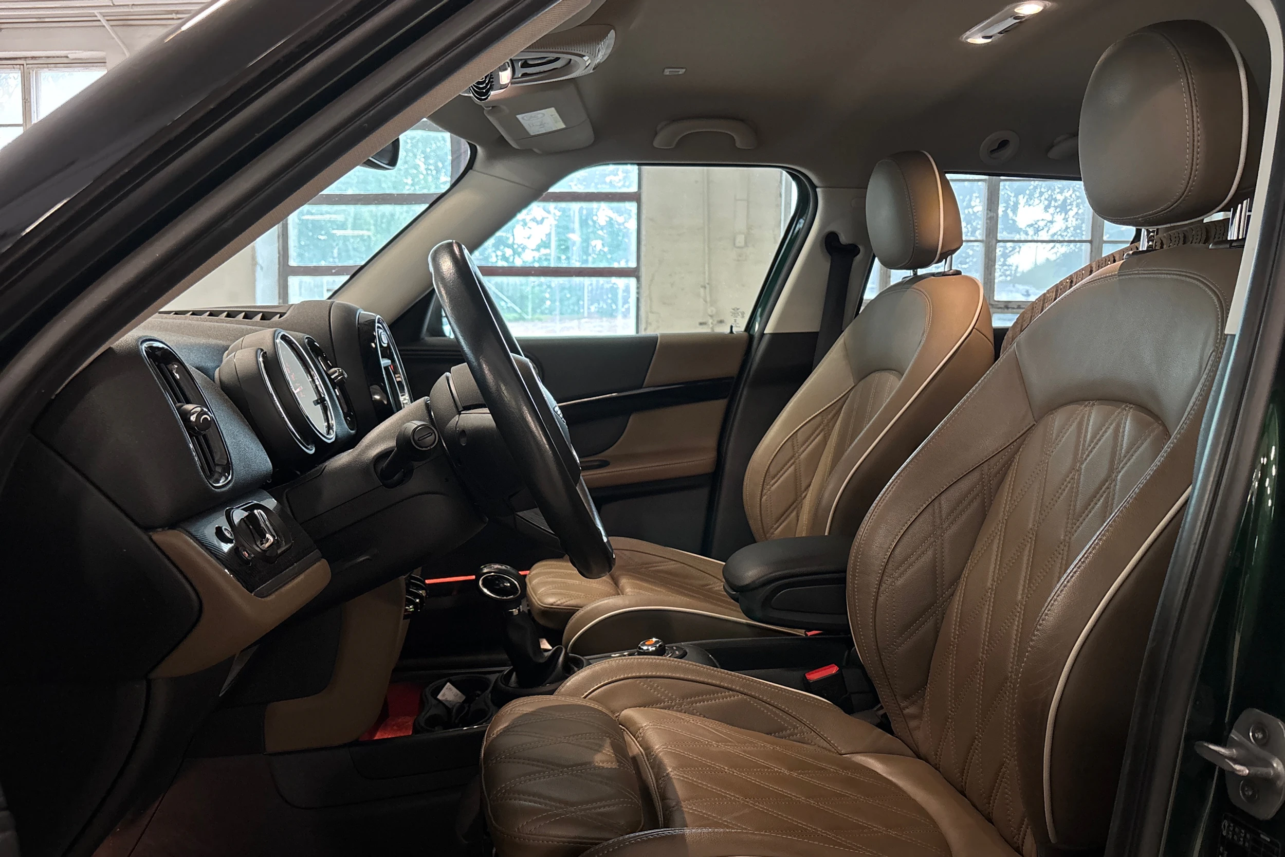 vihreä Mini Countryman 2019 kuva 4.