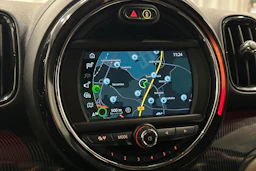 vihreä Mini Countryman 2019 kuva 19.