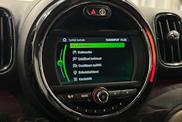 vihreä Mini Countryman 2019 kuva 22.
