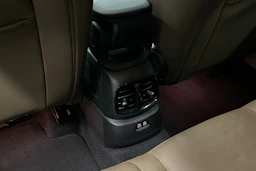 vihreä Mini Countryman 2019 kuva 30.