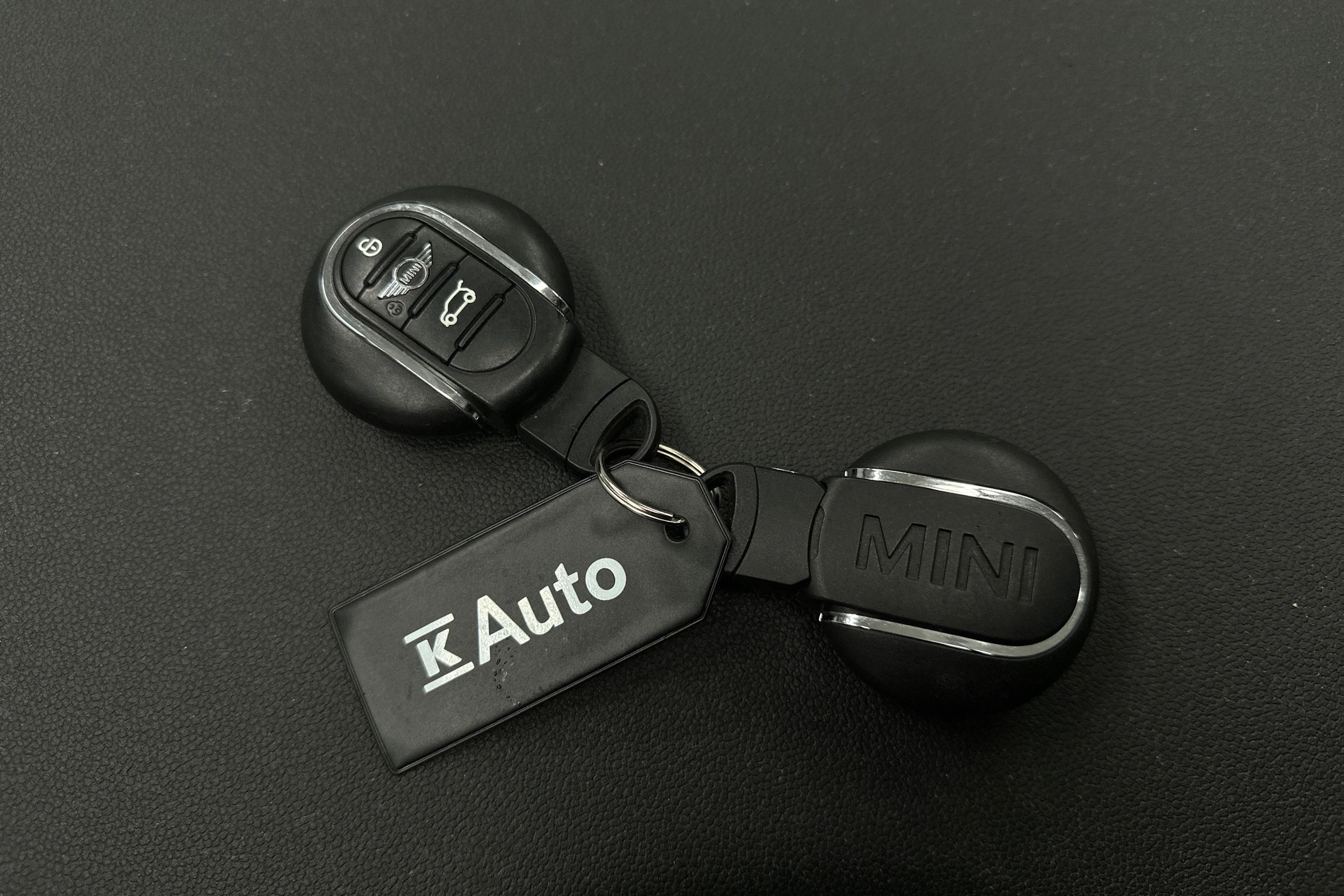 vihreä Mini Countryman 2019 kuva 34.