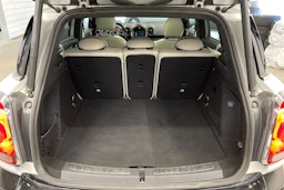 valkoinen Mini Countryman 2019 kuva 15.