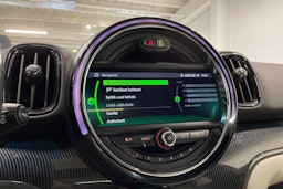 valkoinen Mini Countryman 2019 kuva 18.