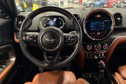 Vihreä Mini Countryman 2020 kuva 7.