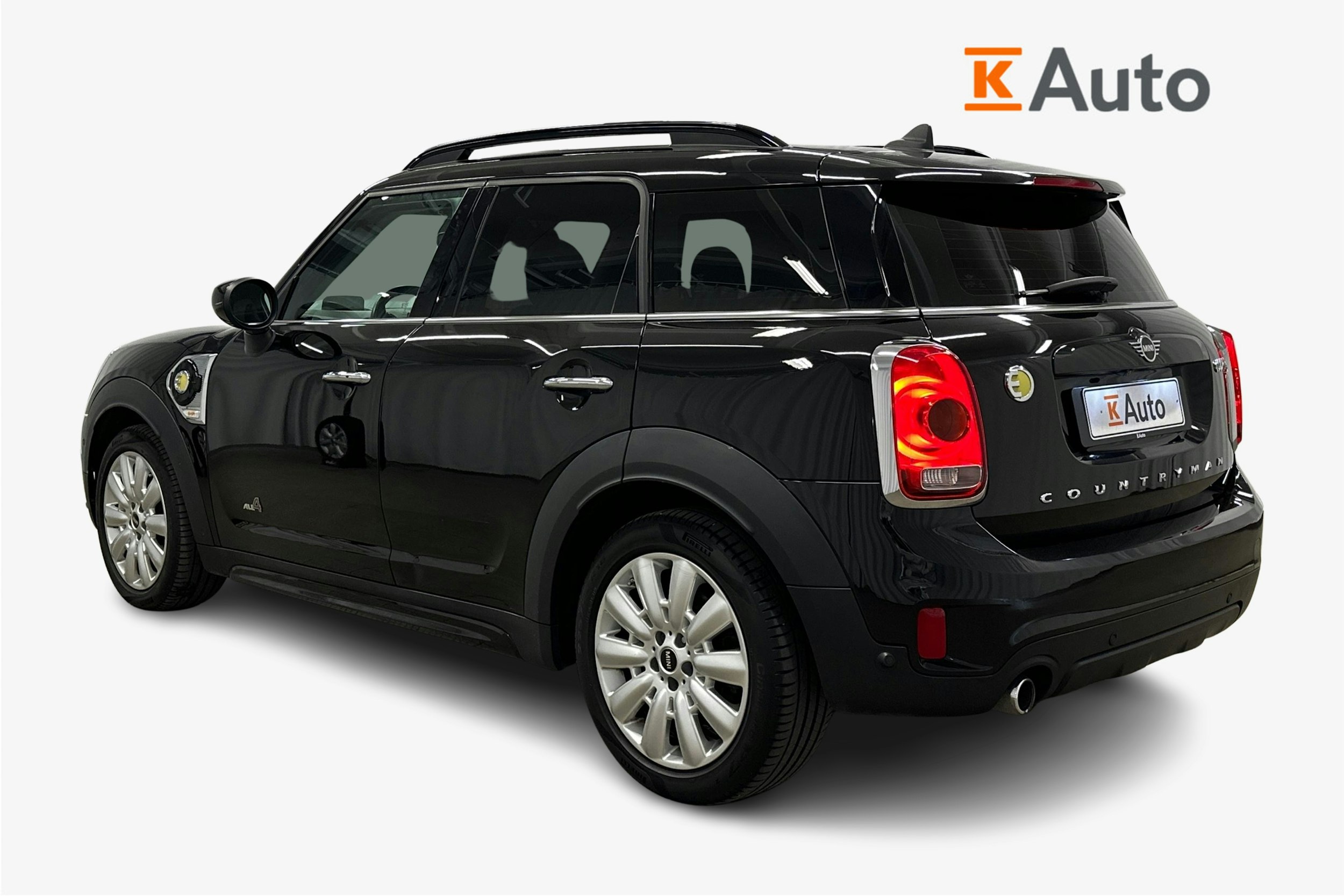 musta Mini Countryman 2020 kuva 2.