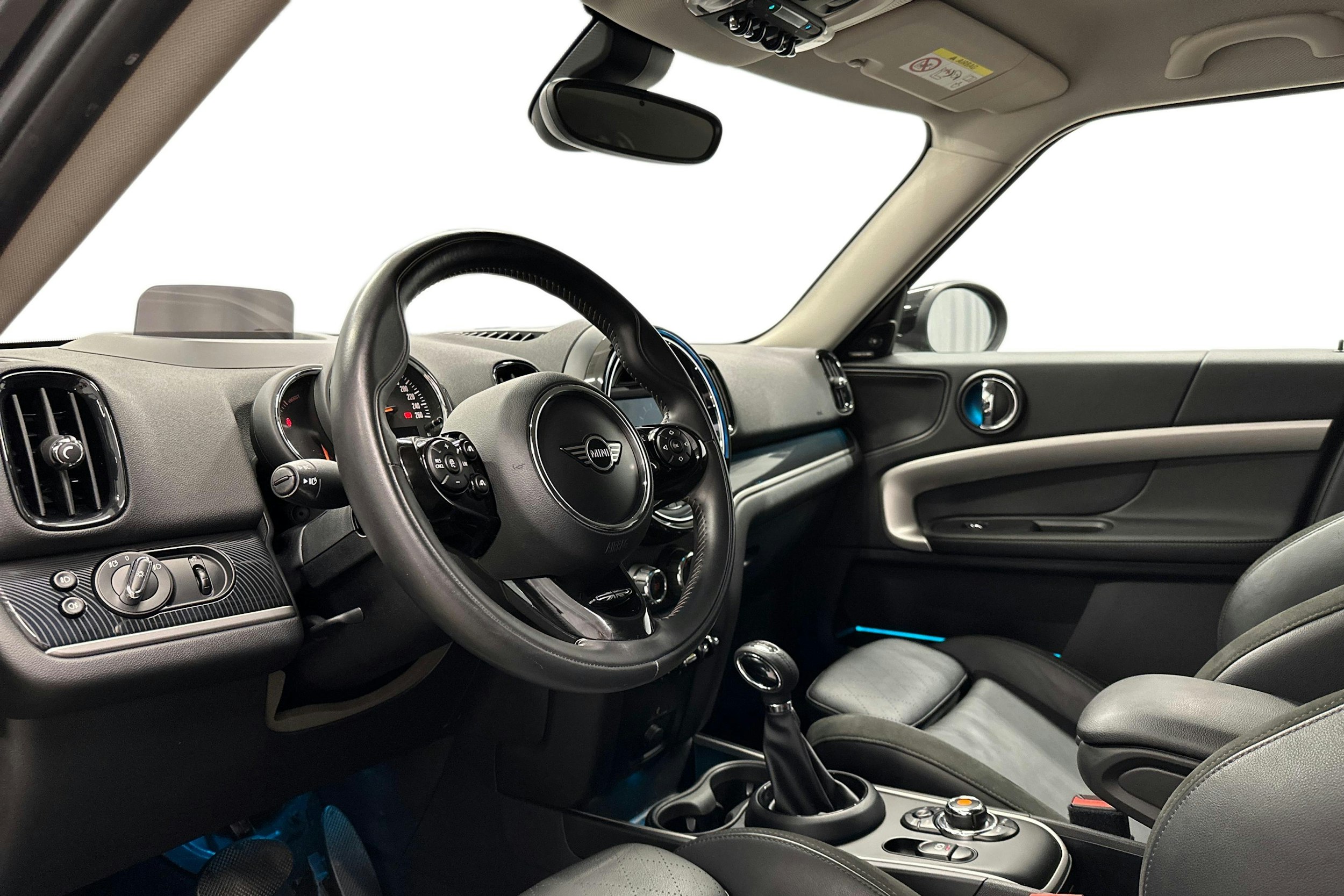 musta Mini Countryman 2020 kuva 7.