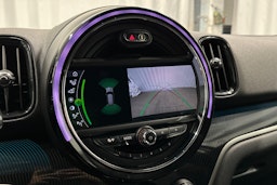musta Mini Countryman 2020 kuva 29.