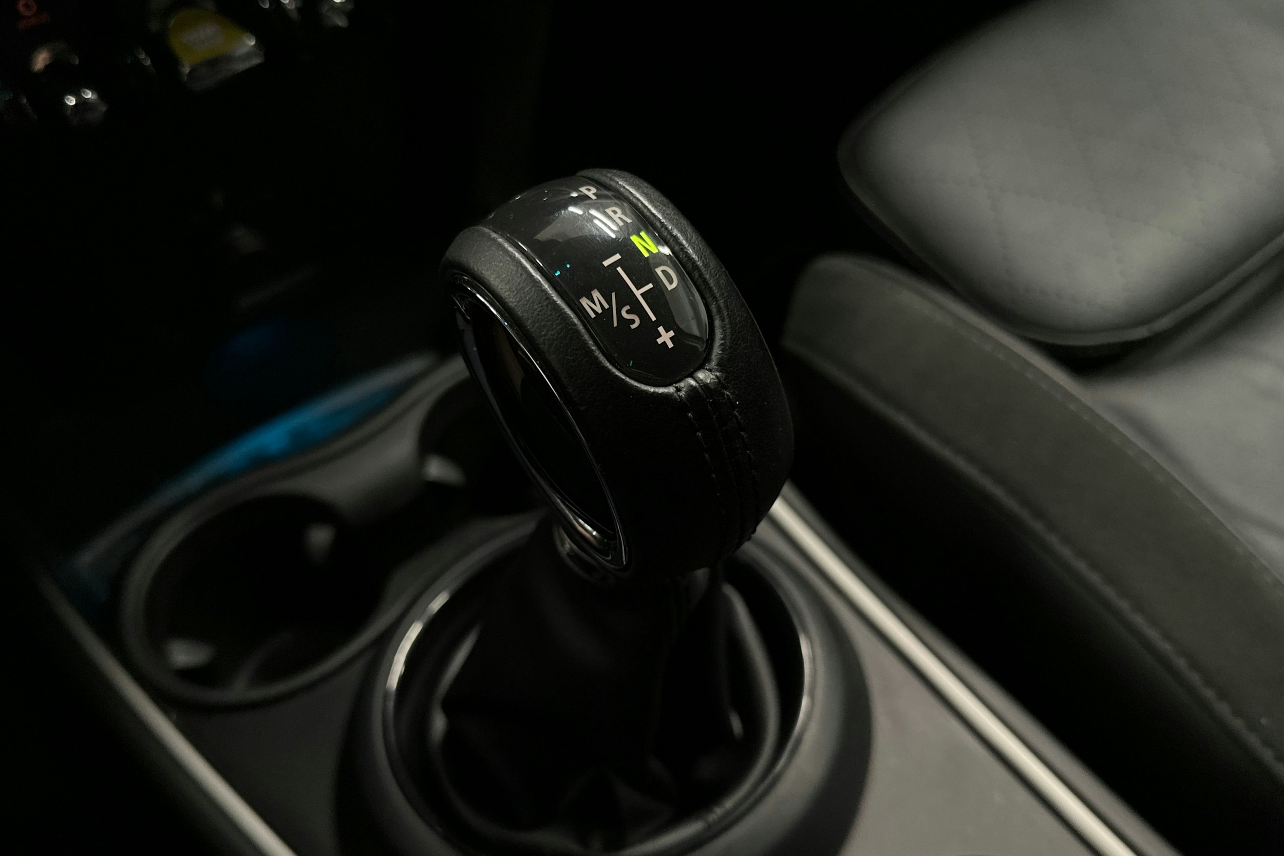 musta Mini Countryman 2020 kuva 31.