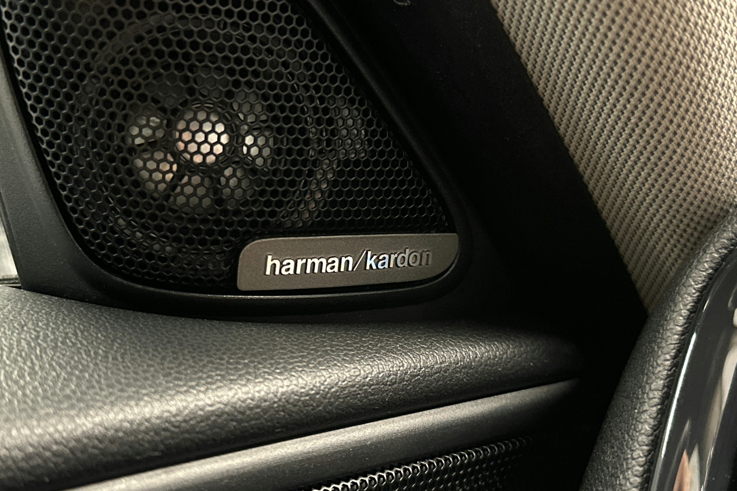 musta Mini Countryman 2020 kuva 32.
