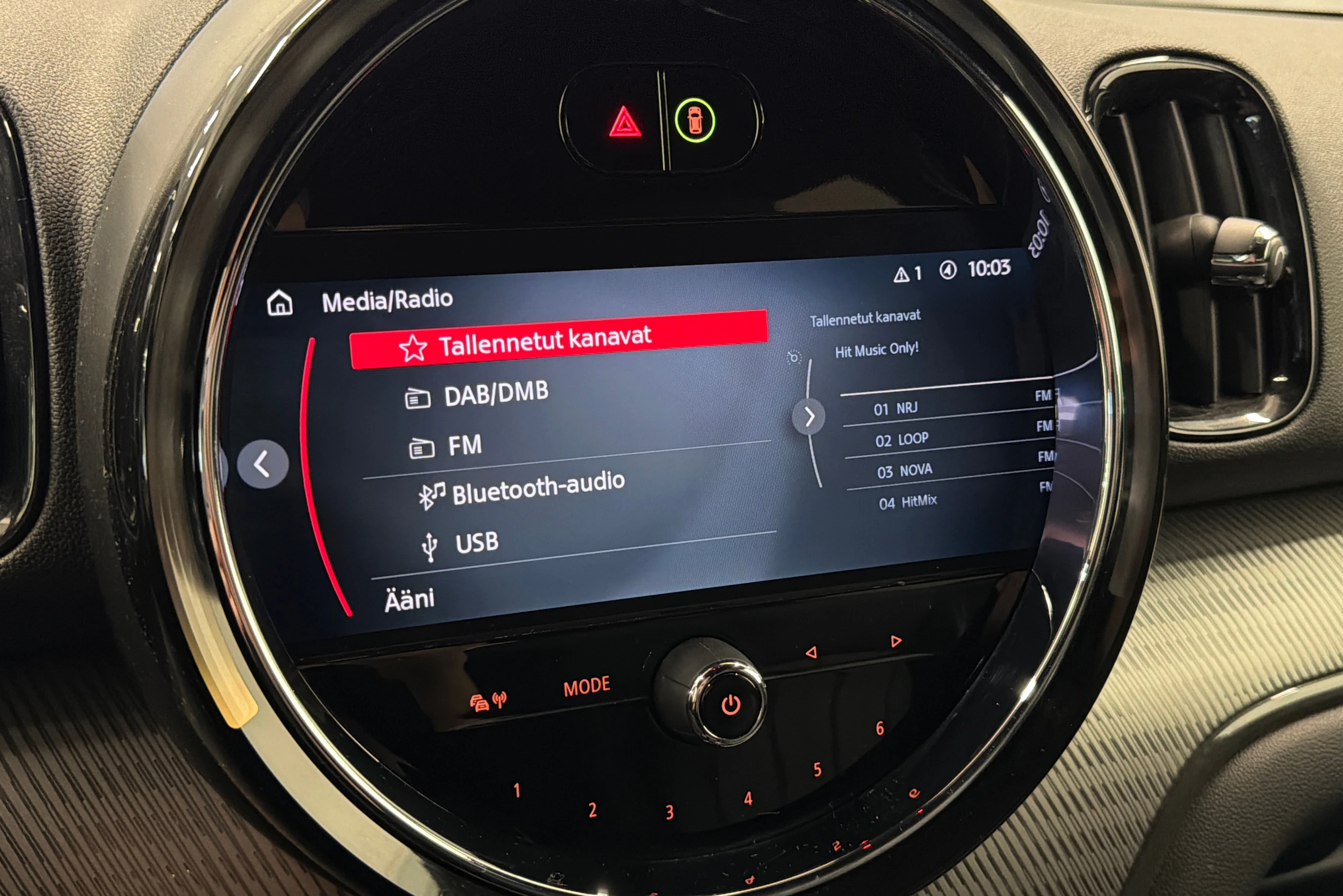 Musta Mini Countryman 2022 kuva 25.