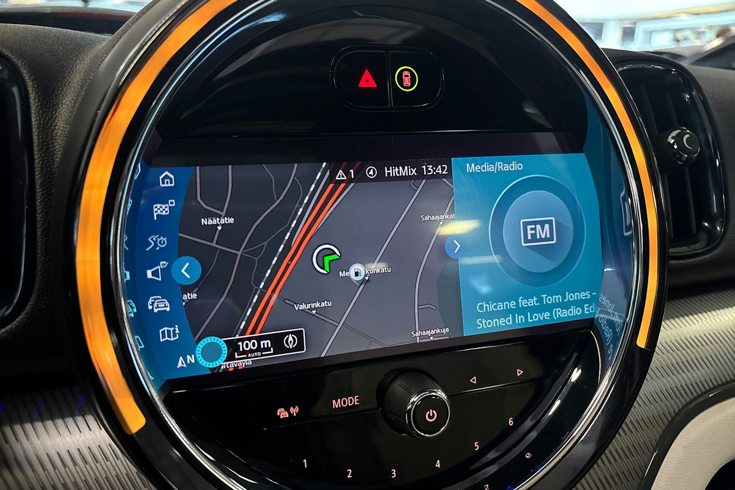 vihreä Mini Countryman 2022 kuva 22.