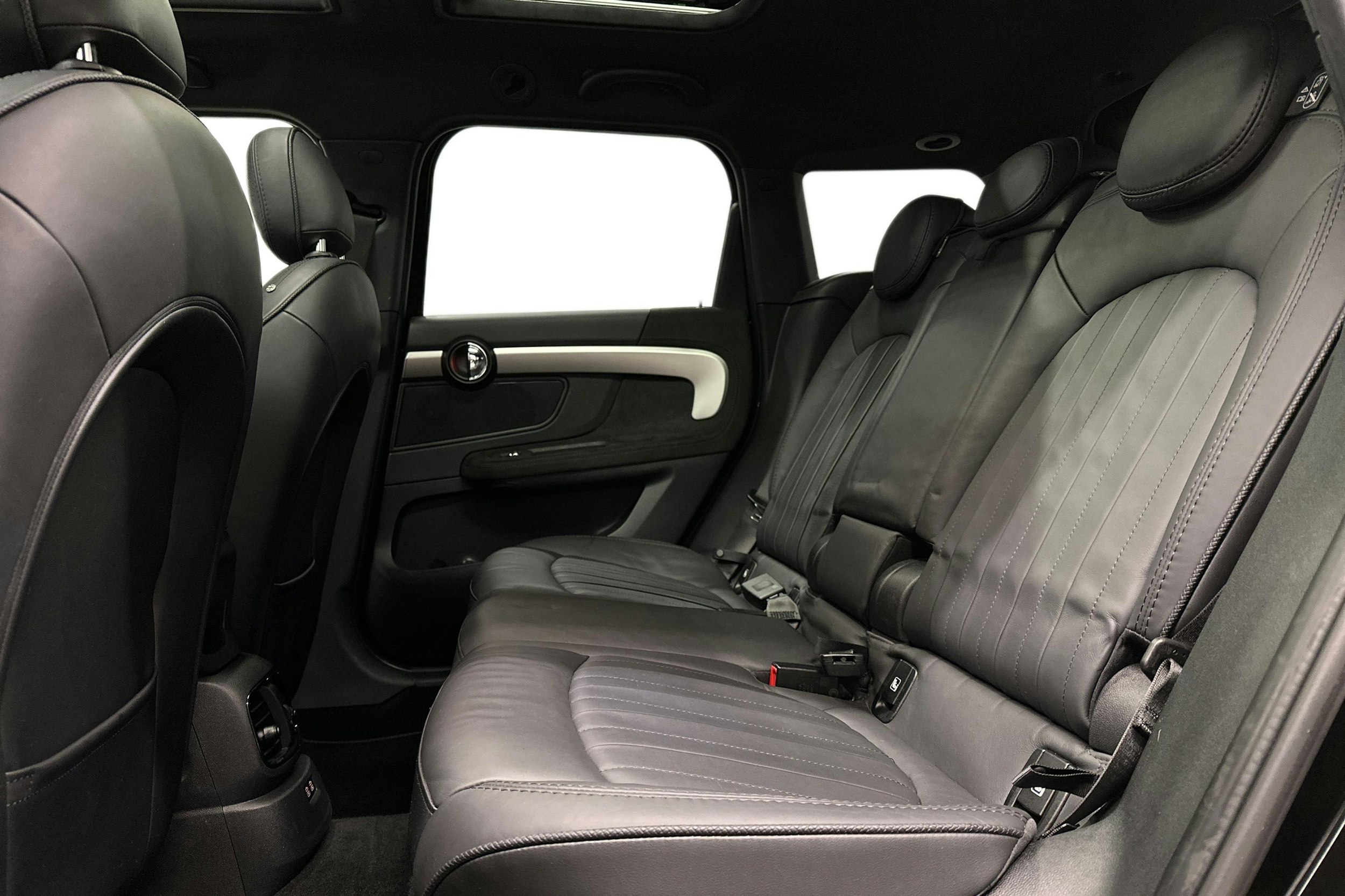 musta Mini Countryman 2022 kuva 10.