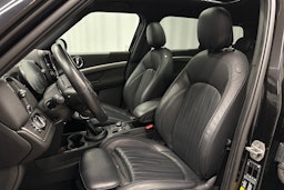 musta Mini Countryman 2022 kuva 15.