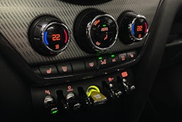 musta Mini Countryman 2022 kuva 26.