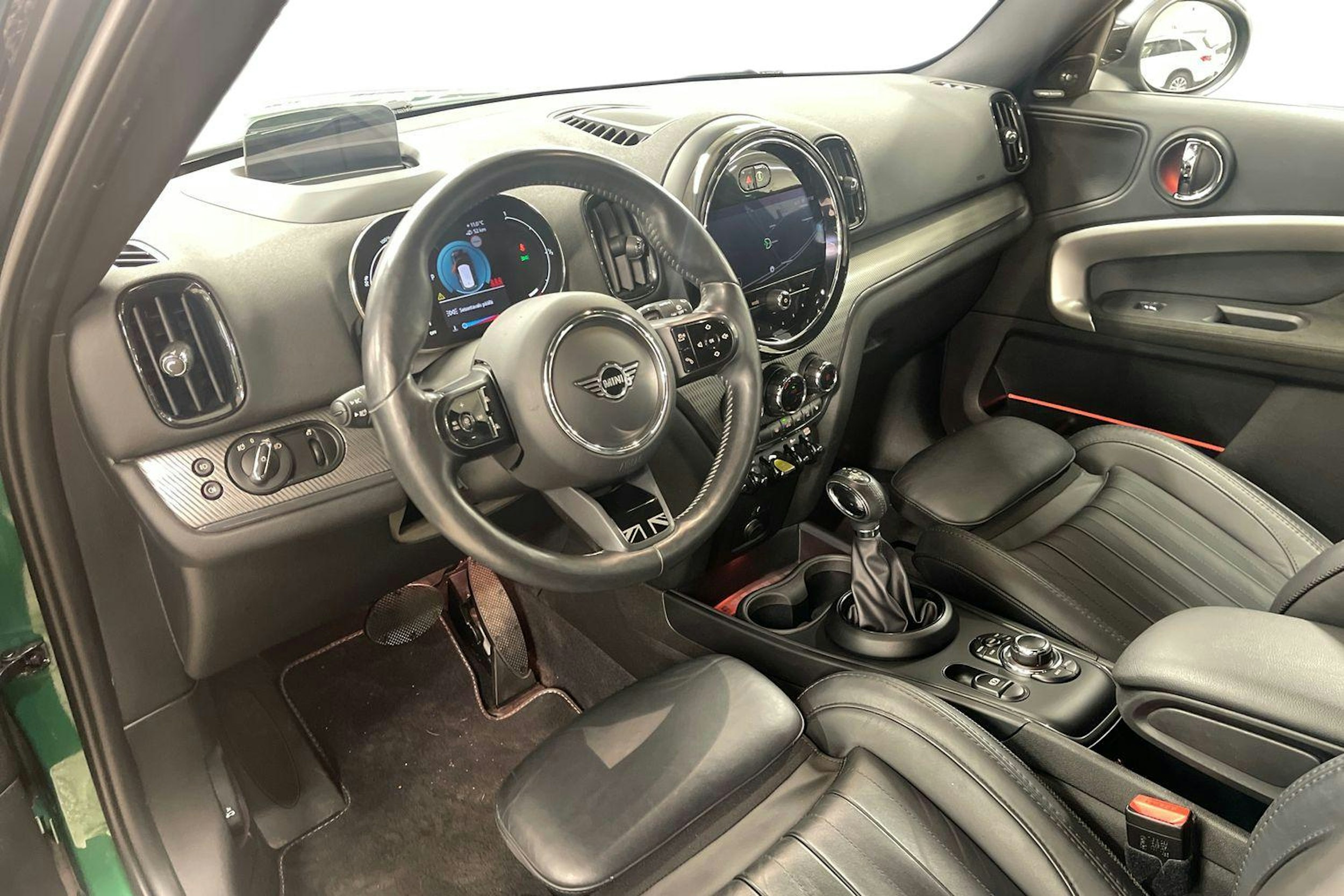 vihreä Mini Countryman 2022 kuva 7.