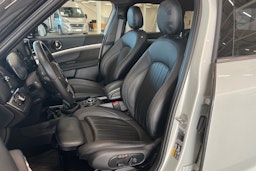 harmaa Mini Countryman 2023 kuva 14.