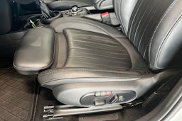 harmaa Mini Countryman 2023 kuva 15.