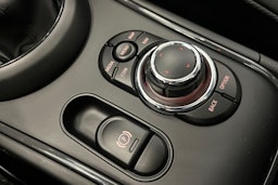 harmaa Mini Countryman 2023 kuva 27.